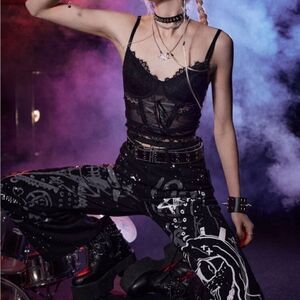 NWT, Shein • Sexy Lace Corset Crop Top